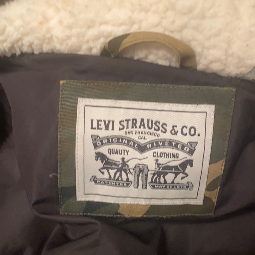 Levi’s winter puff coat